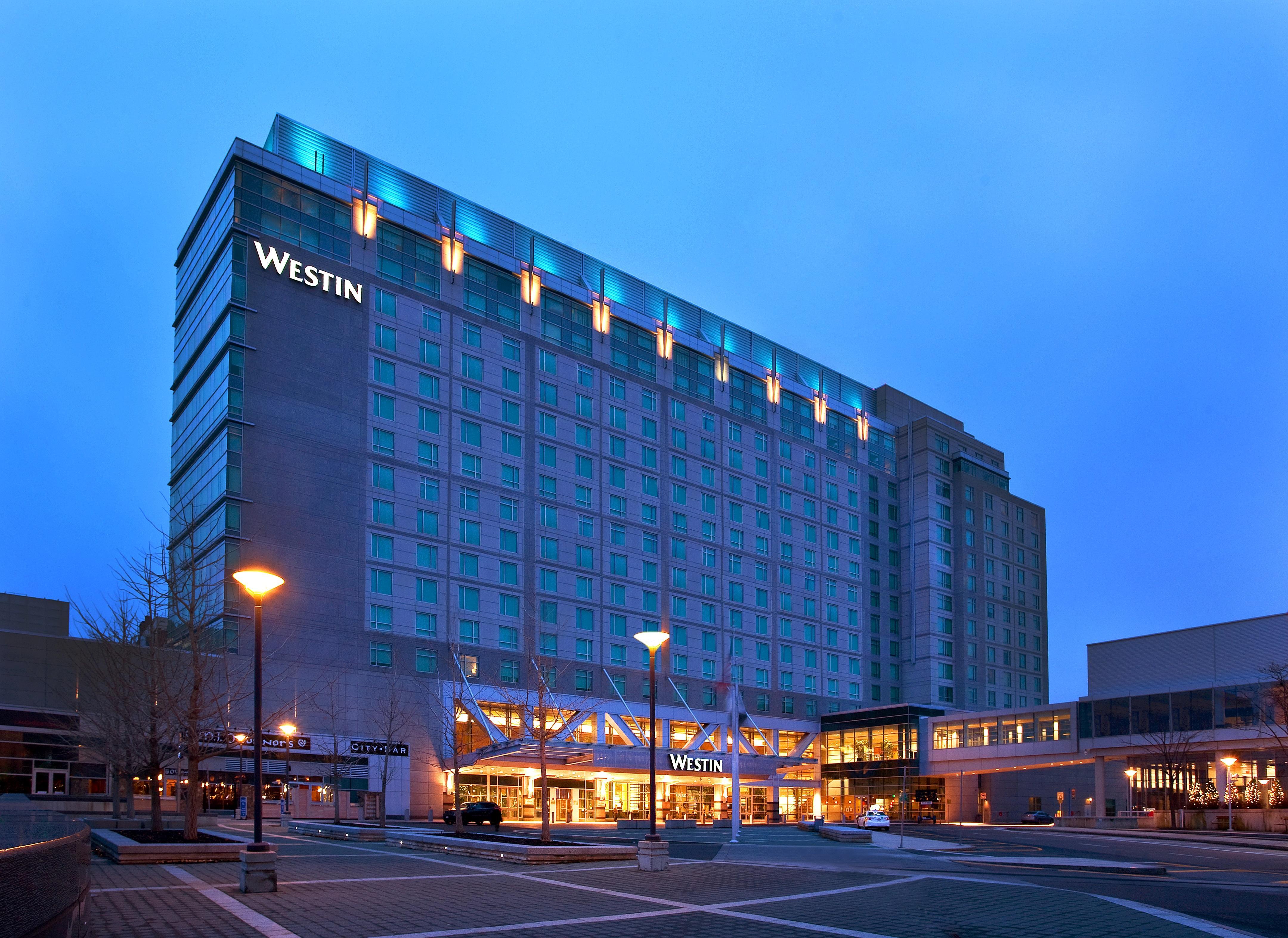 Отель The Westin Boston Seaport District Экстерьер фото